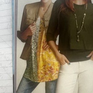 Cabi Medium Split Blouse